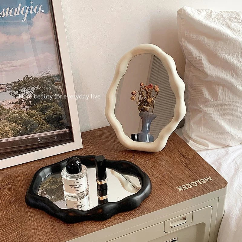 Irregular Standing Mirror Desktop Makeup Mirror